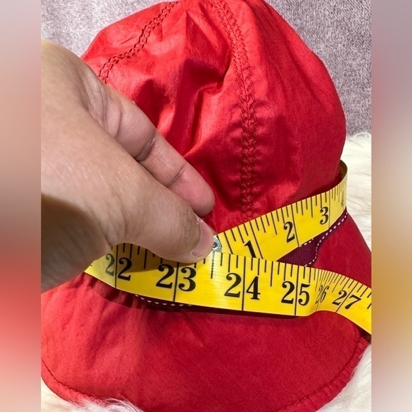 PRADA 💯 cotton hat in red - Picture 10 of 10
